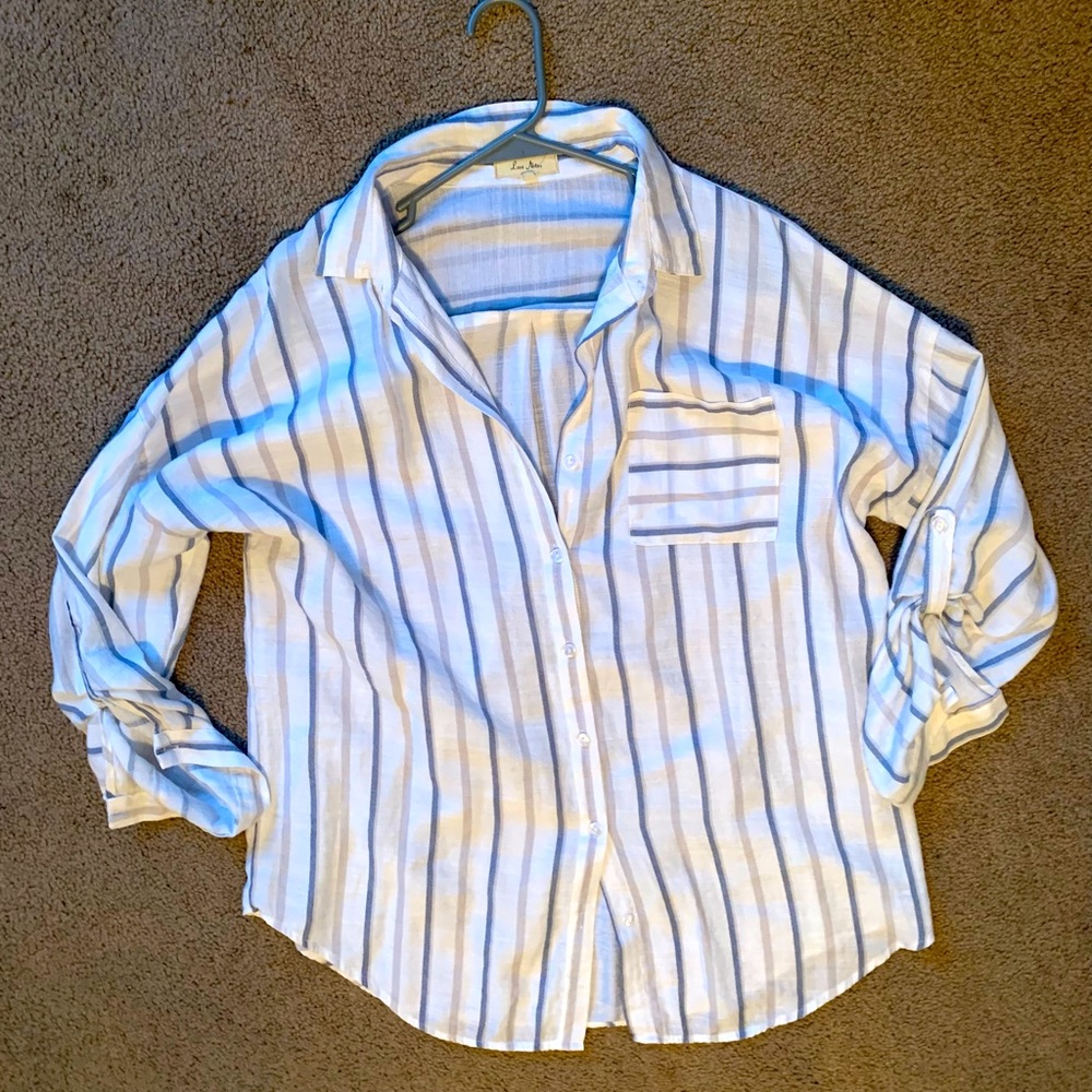 Women’s bottom down shirt size LG